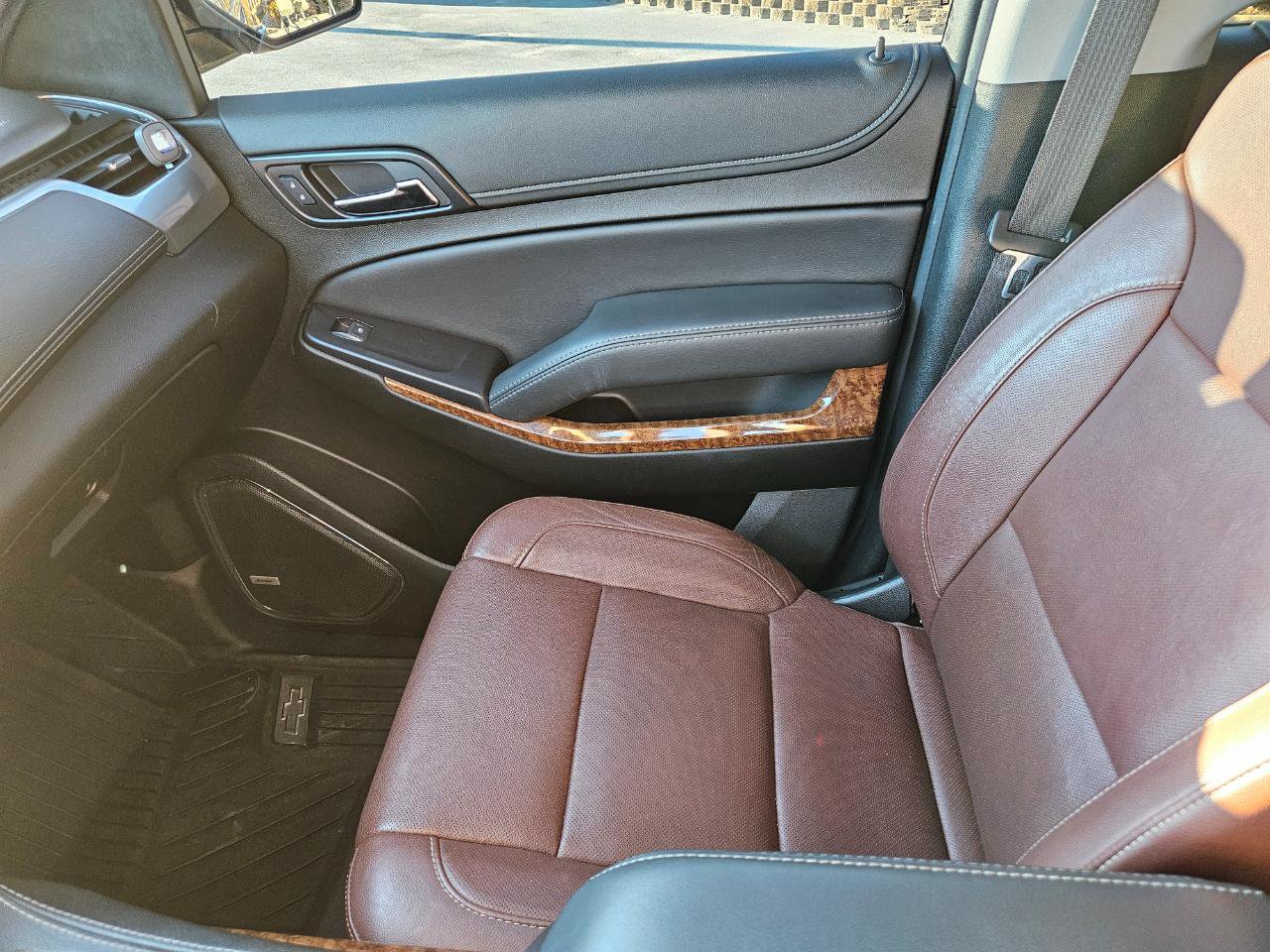 Used 2019 Chevrolet Tahoe Premier w/ Premier Plus Edition AWD/4WD image 14