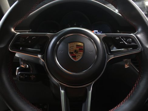 Used 2017 Porsche Macan GTS AWD/4WD image 58