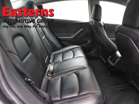 Used 2019 Tesla Model 3 Performance image 17