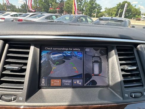 Used 2019 Nissan Armada Platinum w/ Interior Lighting Package AWD/4WD image 30