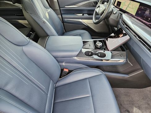 New 2025 Cadillac Escalade IQ Sport 2 AWD/4WD image 10