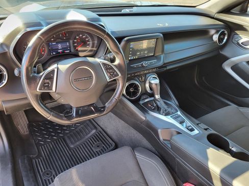 Used 2019 Chevrolet Camaro LT image 15