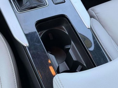 Used 2024 Mitsubishi Eclipse Cross SE image 17