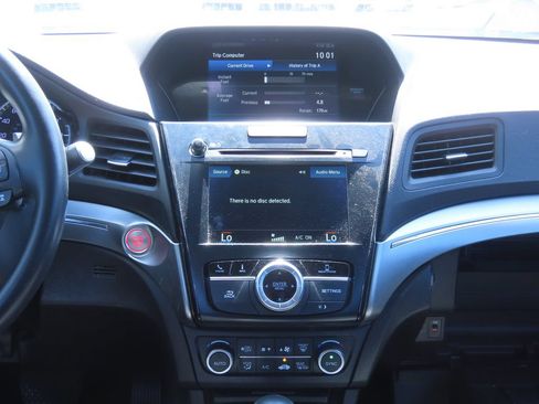 Used 2019 Acura ILX FWD image 8
