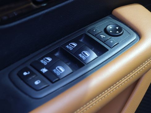 Used 2022 Chrysler Pacifica Pinnacle image 27