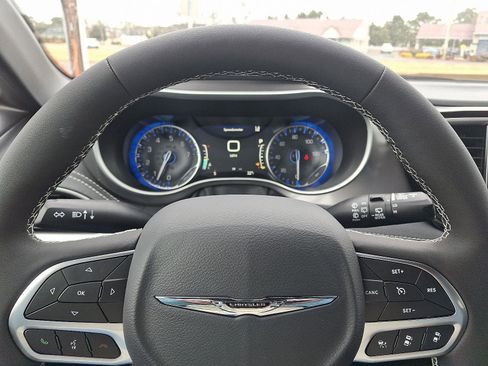 New 2026 Chrysler Pacifica Select image 14