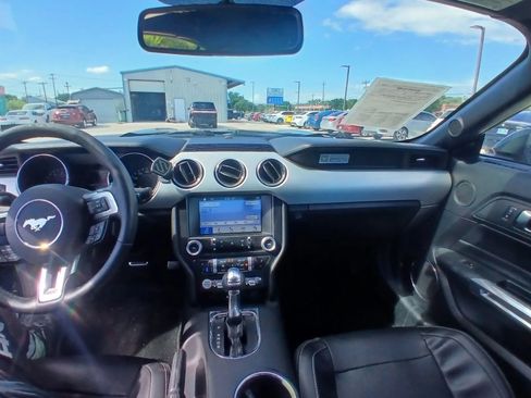 Used 2016 Ford Mustang Premium RWD image 15