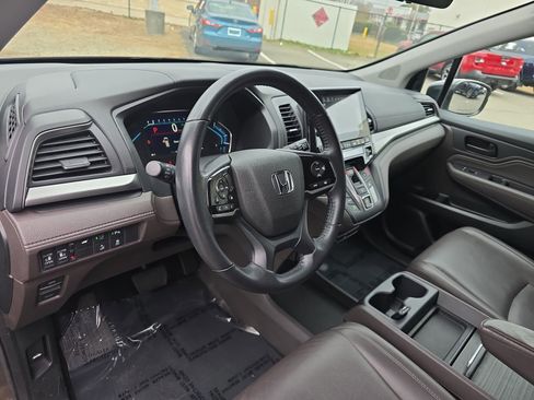 Used 2019 Honda Odyssey Touring image 23
