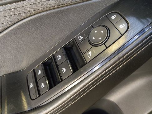 Used 2021 Nissan Rogue SV AWD/4WD image 27
