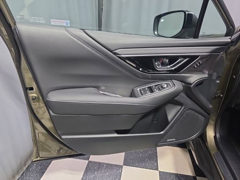 Certified 2025 Subaru Outback Limited w/ Popular Package #2 image 18