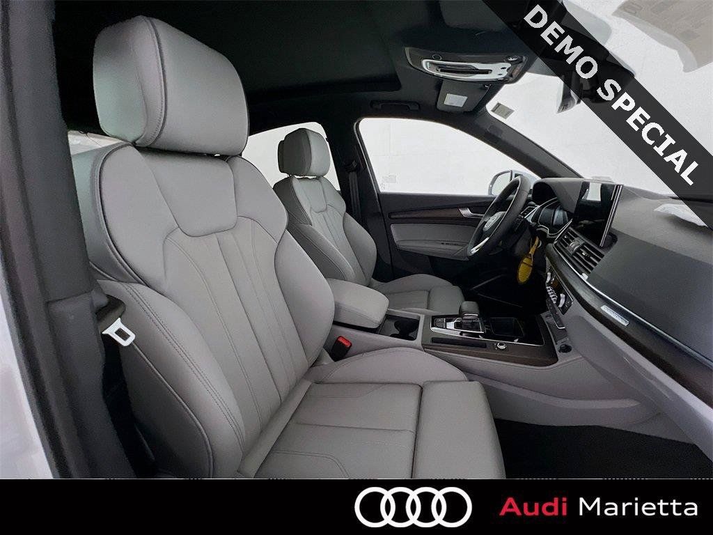 New 2025 Audi Q5 2.0T Premium Plus AWD/4WD image 31