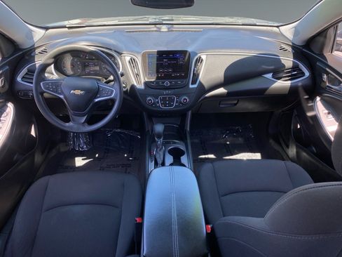 Used 2024 Chevrolet Malibu LT FWD image 10