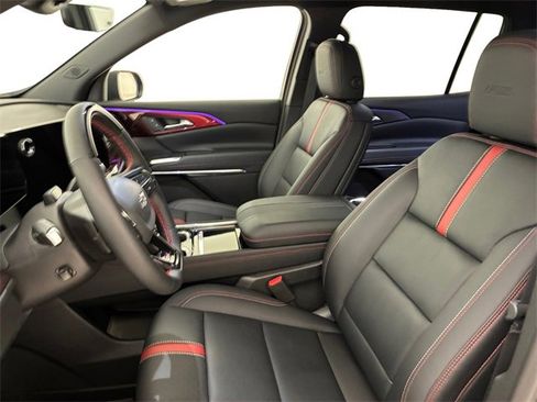 Used 2026 Chevrolet Traverse RS w/ LPO, Floor Liner Package image 12