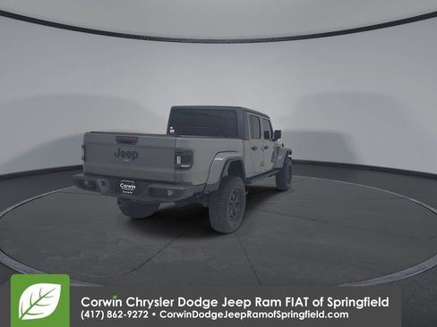 Used 2023 Jeep Gladiator Willys image 15