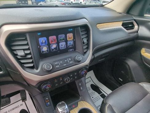 Used 2018 GMC Acadia Denali w/ Technology Package AWD/4WD image 18