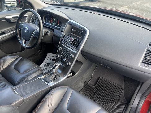 Used 2014 Volvo XC60 T6 image 15