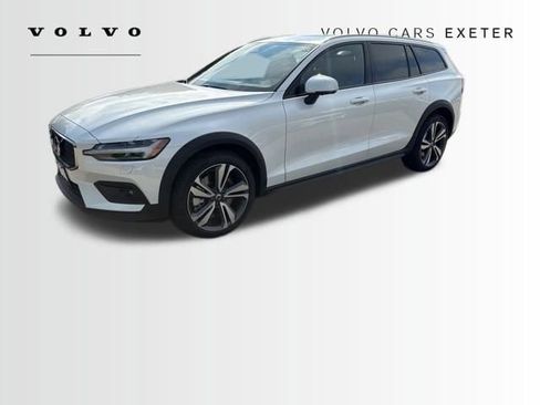 New 2026 Volvo V60 B5 Cross Country Plus w/ Protection Package Premier image 2