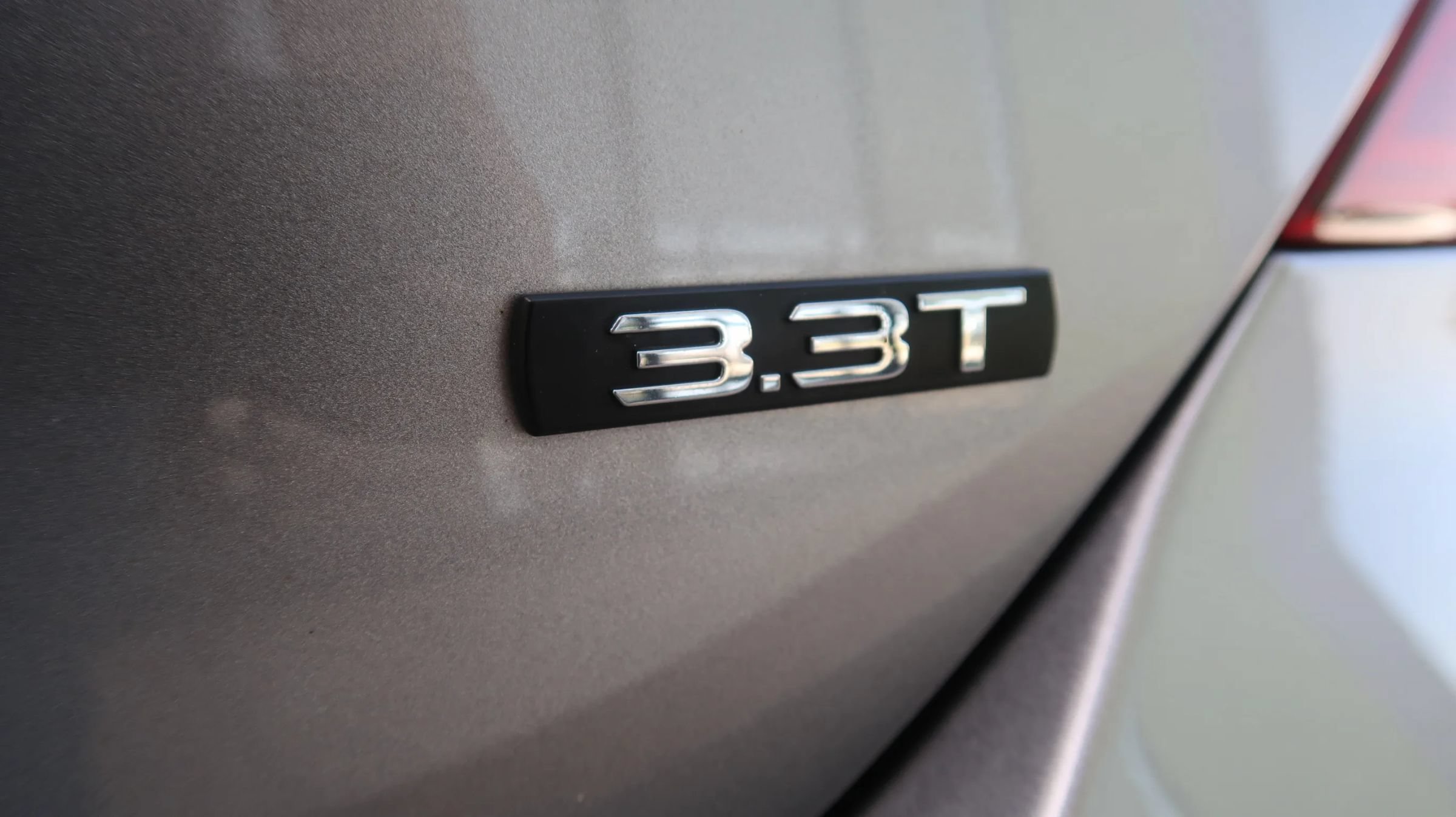 Used 2022 Genesis G70 3.3T RWD image 55