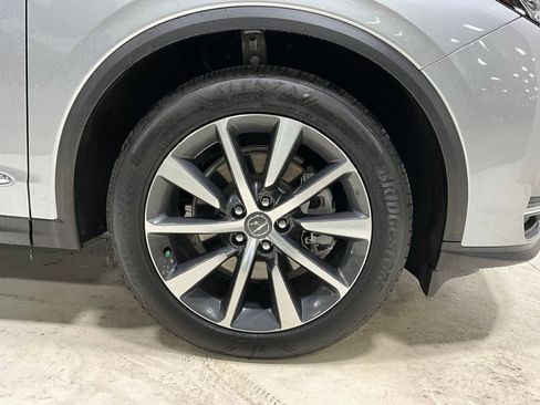 Used 2025 Acura MDX SH-AWD w/ Technology Package image 9