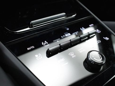 New 2026 Porsche Cayenne AWD/4WD image 29