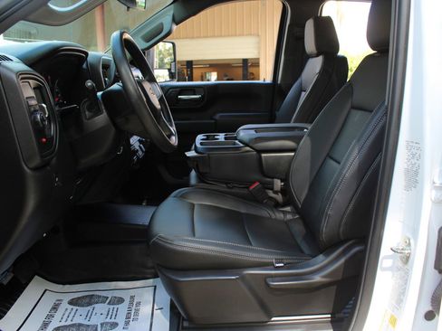 Used 2024 Chevrolet Silverado 2500 W/T w/ WT Convenience Package RWD image 27