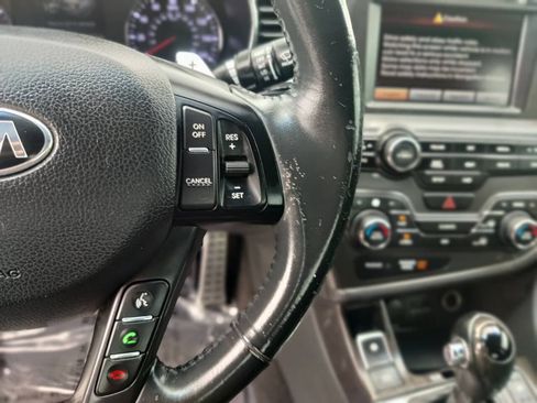Used 2013 Kia Optima SX w/ Limited Pkg FWD image 12