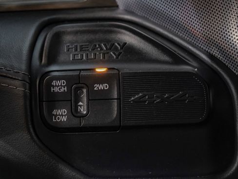 Used 2020 RAM 2500 Limited image 28