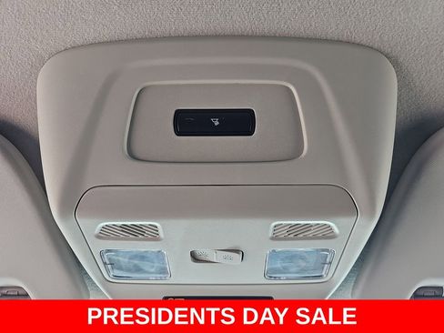 New 2025 Ford Transit 150 Low Roof image 32