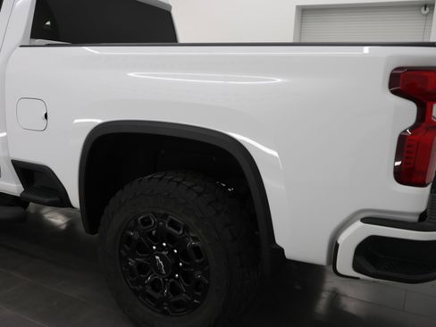 Used 2022 Chevrolet Silverado 2500 LT w/ Z71 Sport Edition image 30