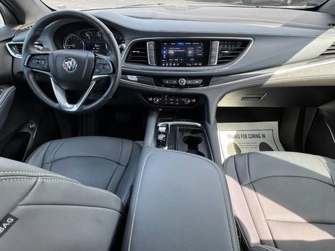 Used 2024 Buick Enclave Essence FWD image 12