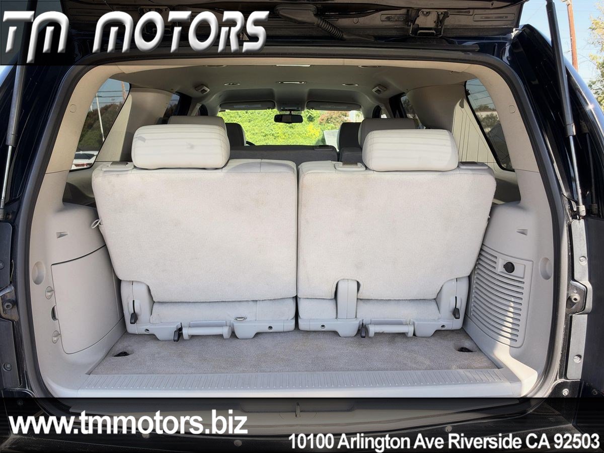 Used 2008 Chevrolet Tahoe LT w/ LT Preferred Equipment Group AWD/4WD image 19