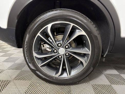 Used 2023 Buick Encore GX Select FWD image 15