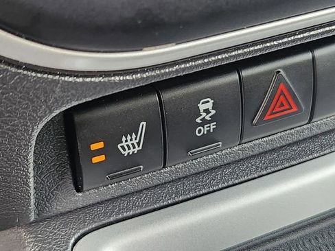 Used 2016 Jeep Compass High Altitude image 25