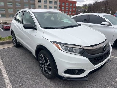 Used 2019 Honda HR-V Sport image 5