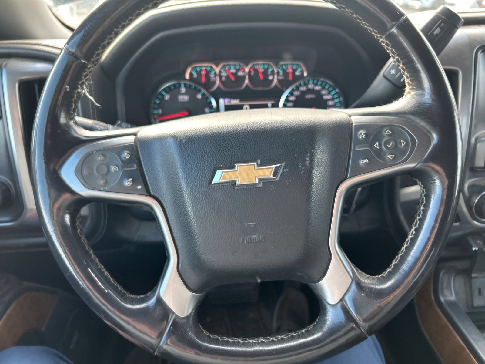 Used 2016 Chevrolet Silverado 1500 LTZ w/ LTZ Plus Package AWD/4WD image 12