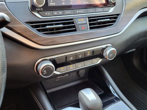 Used 2023 Nissan Altima 2.5 SV image 27