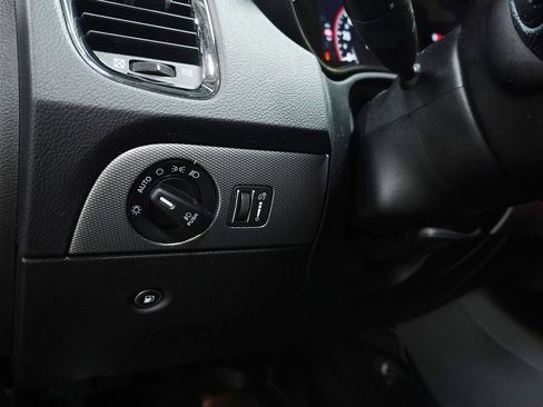 Used 2018 Dodge Durango GT image 24