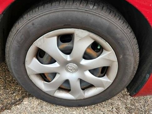 Used 2015 MAZDA MAZDA3 i Sport image 28