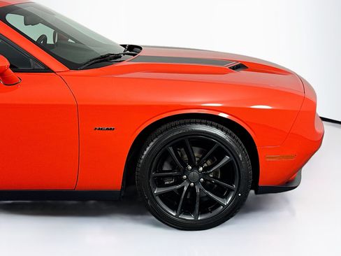 Used 2017 Dodge Challenger R/T w/ Sound Group RWD image 39