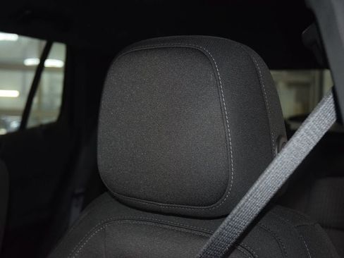 New 2026 Chevrolet Equinox LT w/ Safety and Technology Package FWD image 36