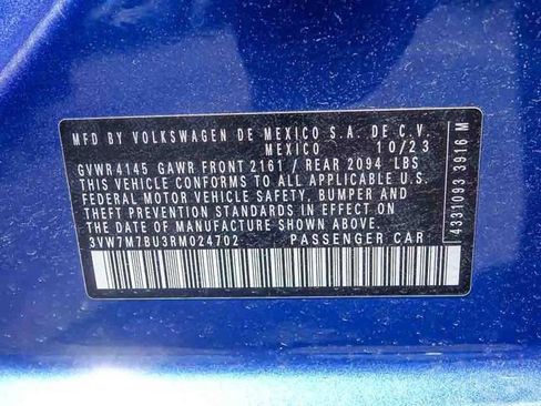 Used 2024 Volkswagen Jetta SE FWD image 30