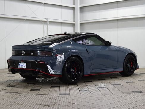 Used 2024 Nissan Z NISMO w/ Floor Mat Package RWD image 8