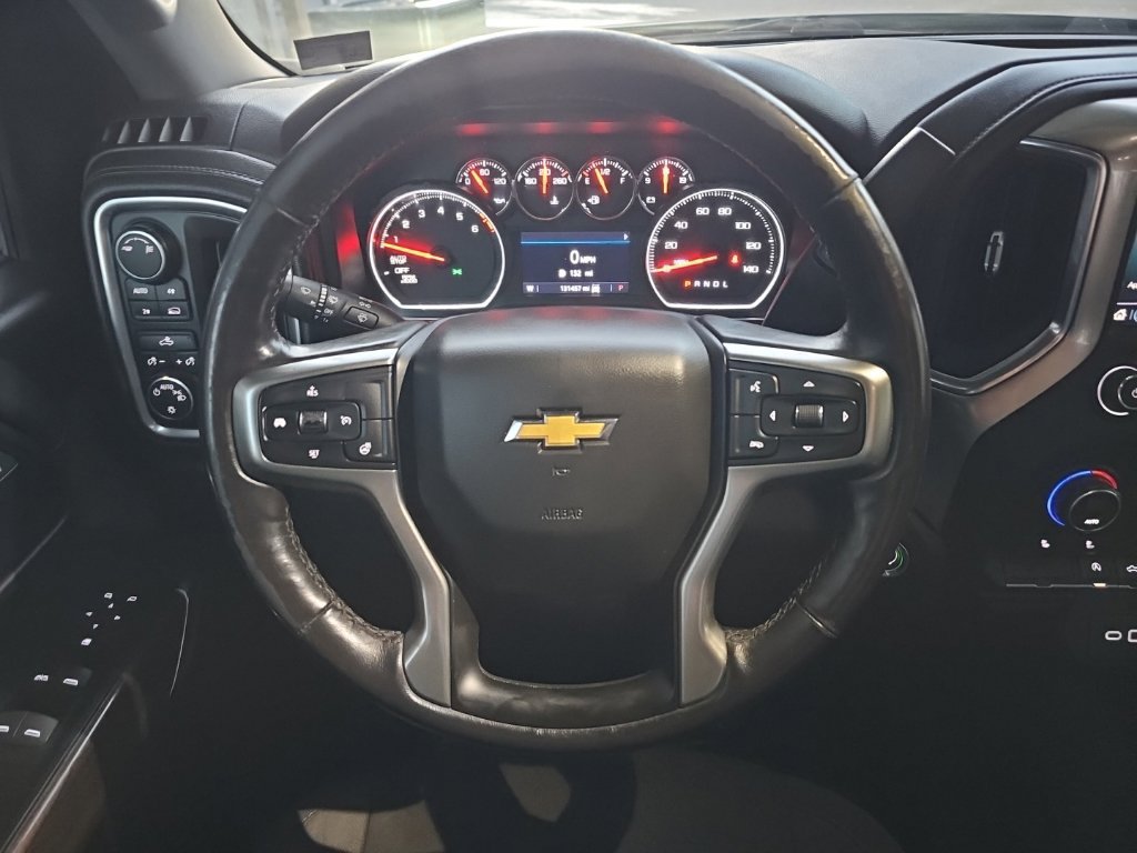 Used 2019 Chevrolet Silverado 1500 LT w/ All-Star Edition AWD/4WD image 17