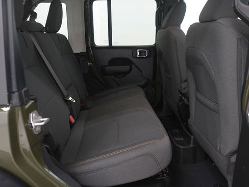 Used 2024 Jeep Wrangler Unlimited AWD/4WD image 13