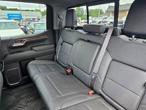 Certified 2024 Chevrolet Silverado 1500 LT Trail Boss w/ LT Trail Boss Premium Package AWD/4WD image 22