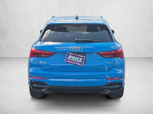 Used 2020 Audi Q3 2.0T Premium Plus w/ Premium Plus Package AWD/4WD image 7