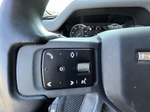 Used 2023 Land Rover Defender 110 X-Dynamic SE AWD/4WD image 20