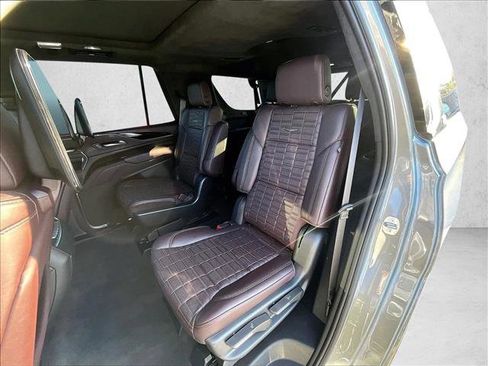 Used 2023 Cadillac Escalade Sport Platinum w/ Heavy-Duty Trailer Package image 28