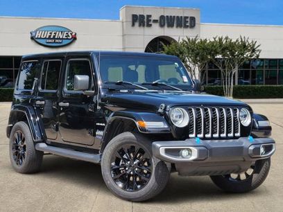 Used 2022 Jeep Wrangler Unlimited Sahara w/ Cold Weather Group