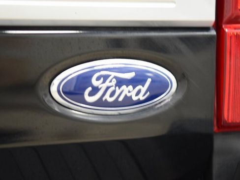 Used 2022 Ford F450 Platinum w/ FX4 Off-Road Package image 23